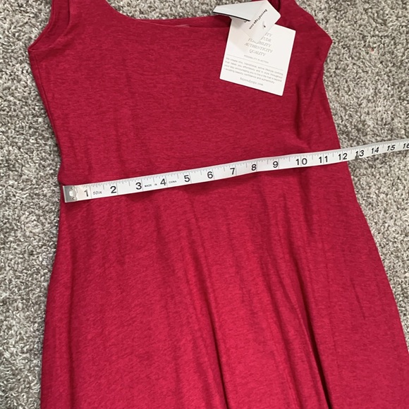 Beyond Yoga Featherweight On the Ready Square Neck Midi Dress - Picture 11 of 12